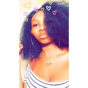 Meet your Posher, Zakeiya